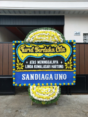 Papan Bunga Duka di Ampari Bura